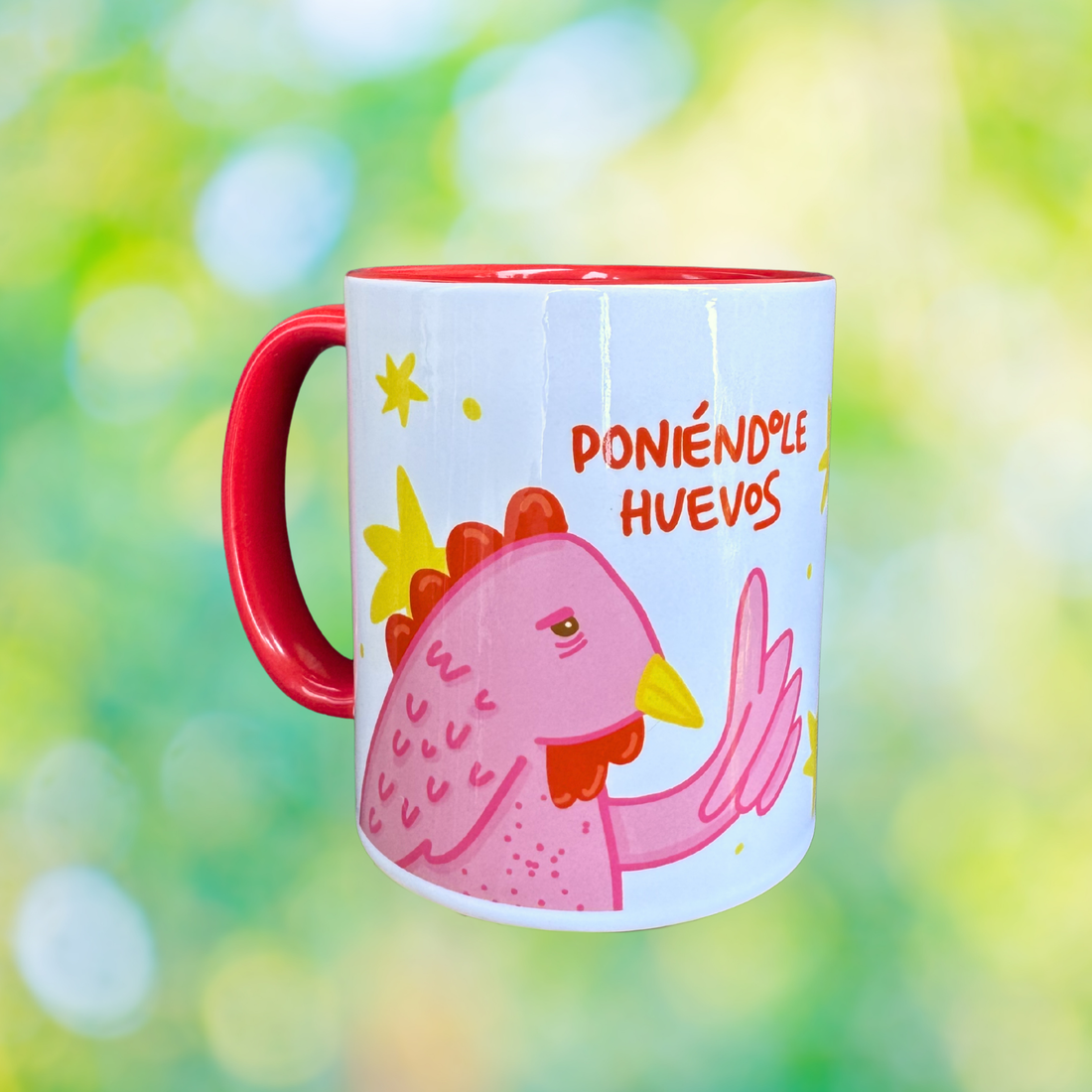 Taza con ilustración de una gallina rosa de La Lecu